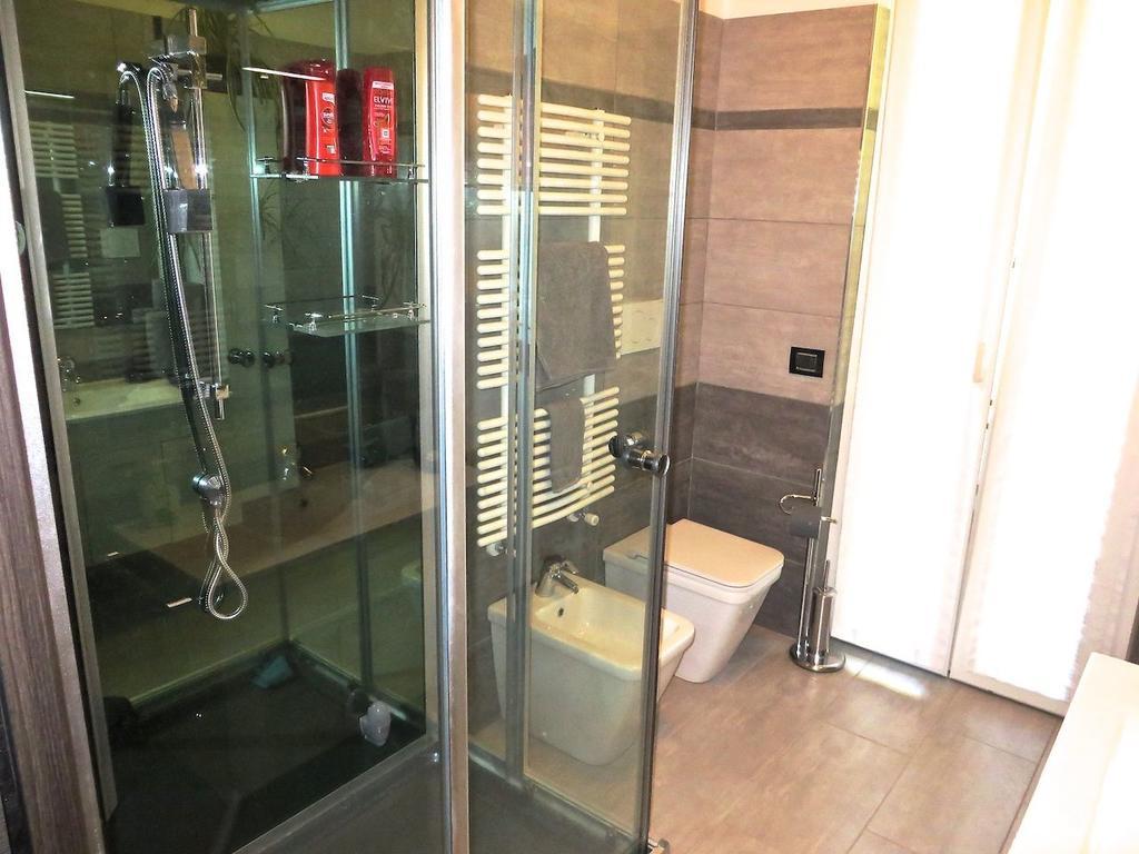 Margo 1 Apartment Verbania Ngoại thất bức ảnh