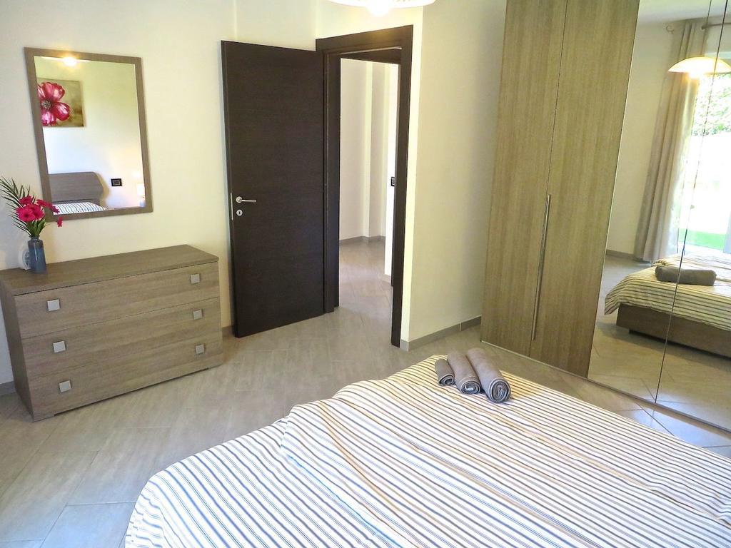 Margo 1 Apartment Verbania Ngoại thất bức ảnh